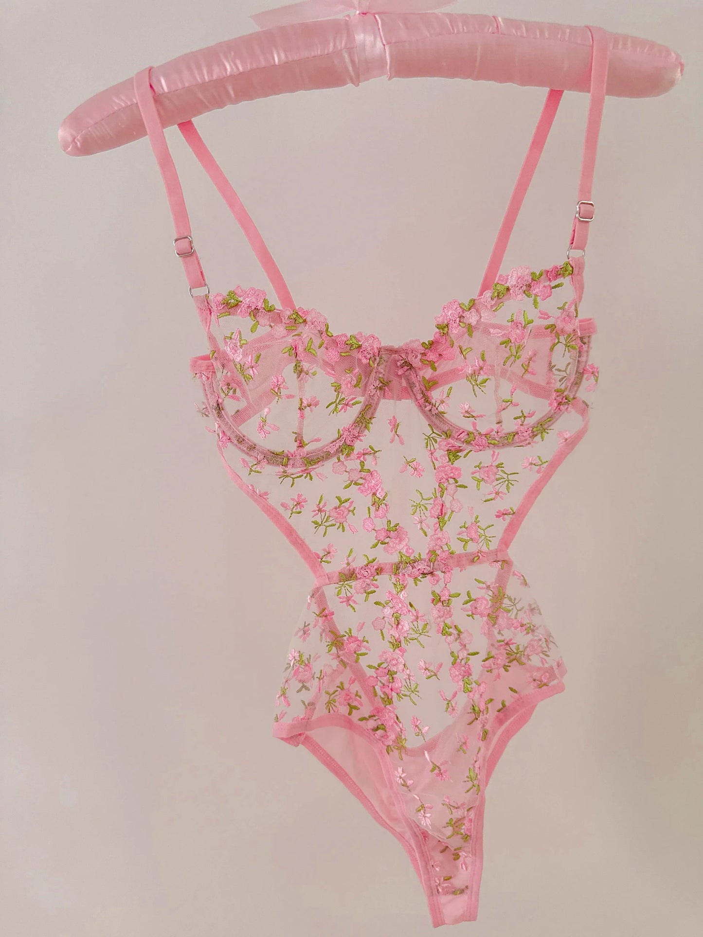 Pembe Çiçekli Balenli Balkonet Bodysuit
