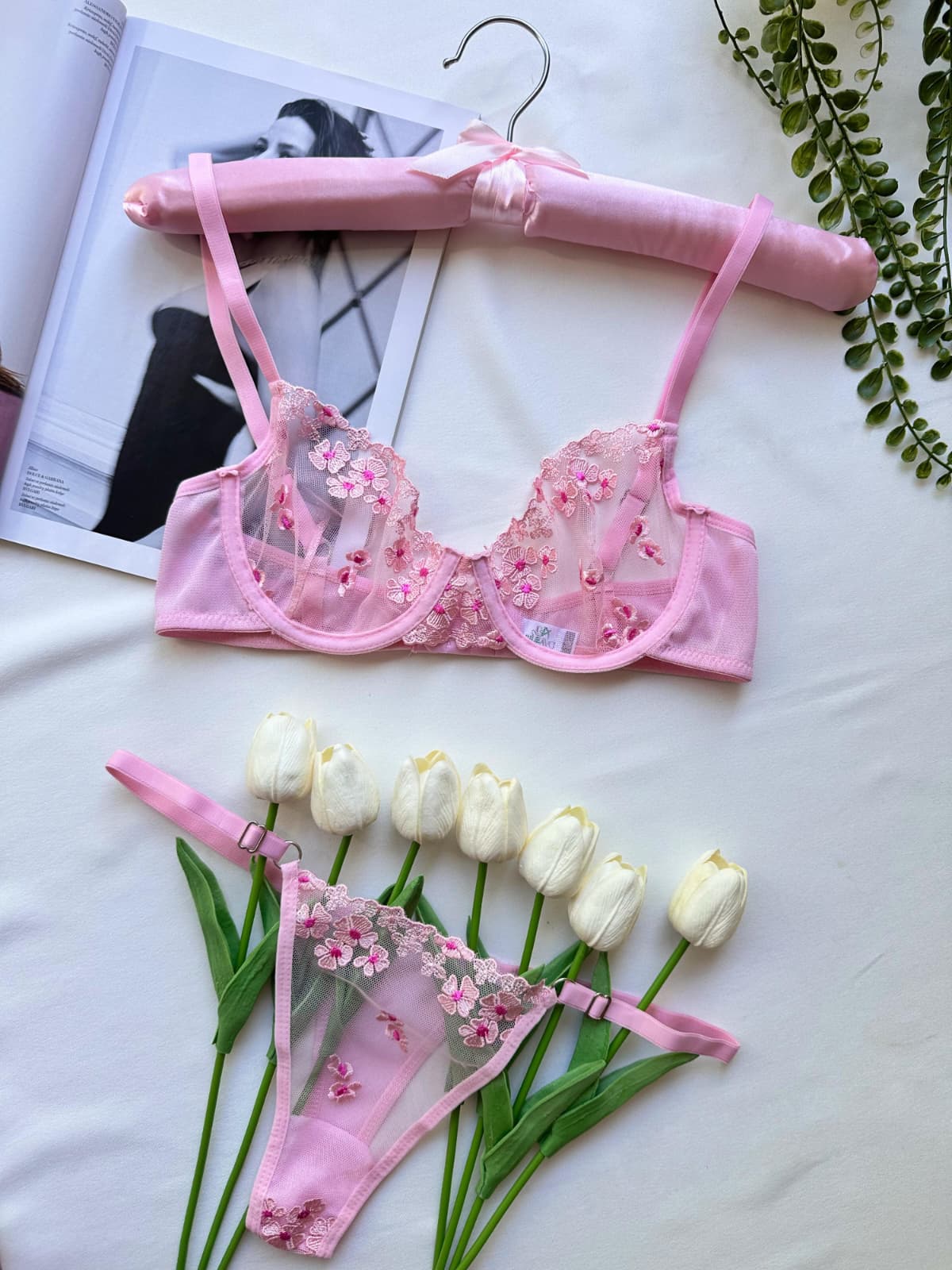 Pembe Çiçekli Balenli Balkonet Sütyen Takımı P3
