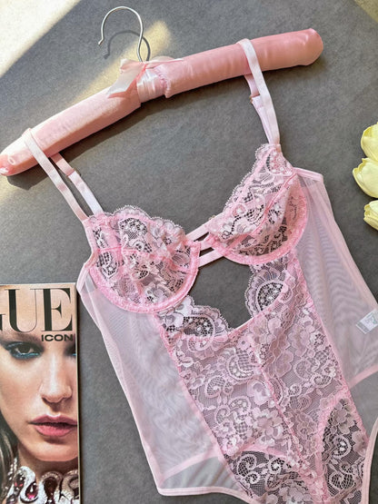 Pembe Dantelli Balenli Balkonet Bodysuit
